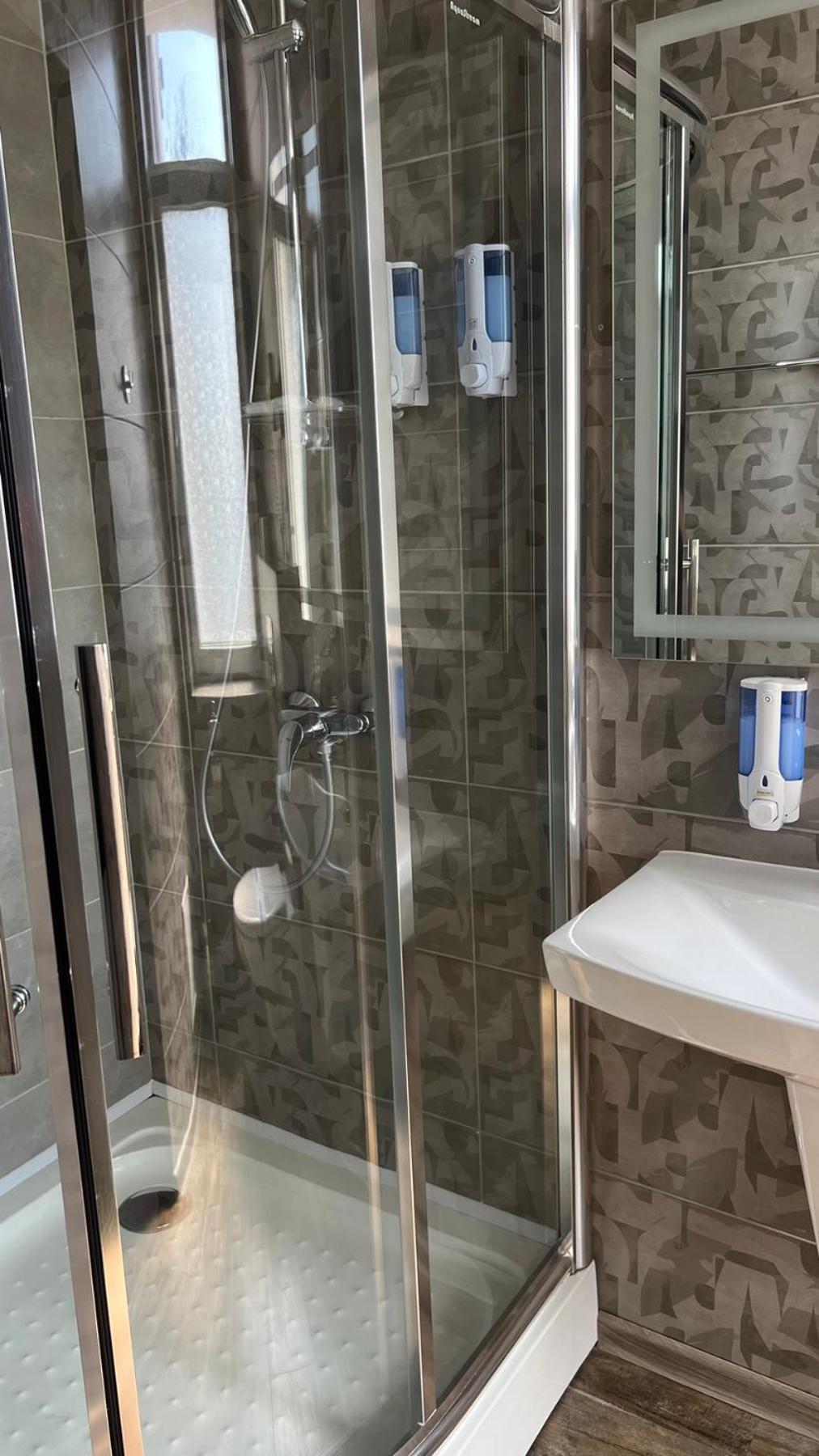 Hotel Dozari Korostyshiv エクステリア 写真